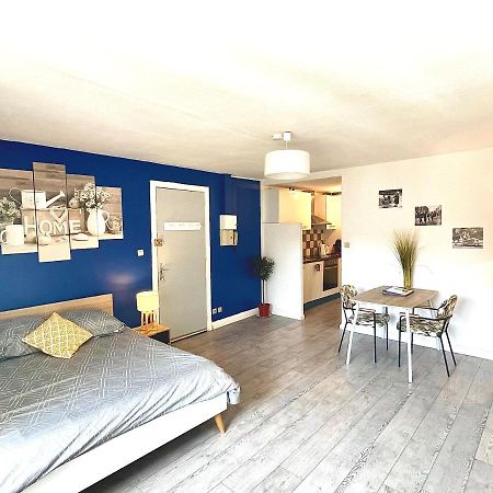 Appartement Entier Moissac Centre 30 M2 Calme Avec Cour Interieure Pour Velos A 50M Du Marche De Moissac Buitenkant foto