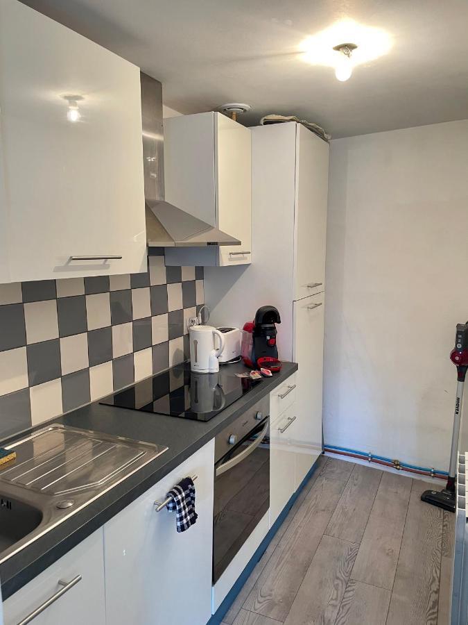 Appartement Entier Moissac Centre 30 M2 Calme Avec Cour Interieure Pour Velos A 50M Du Marche De Moissac Buitenkant foto