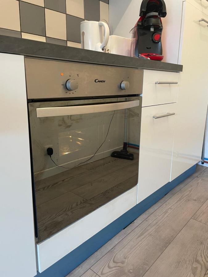 Appartement Entier Moissac Centre 30 M2 Calme Avec Cour Interieure Pour Velos A 50M Du Marche De Moissac Buitenkant foto